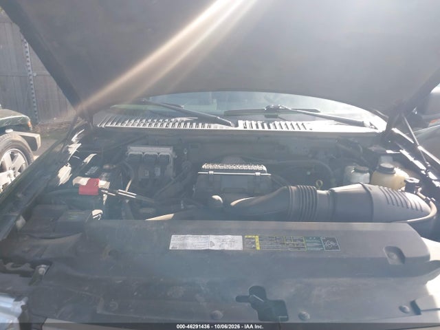 46291436 :رقم المزاد ، 1FMFU18575LA68947 vin ، 2005 Ford Expedition Eddie Bauer/king Ranch مزاد بيع