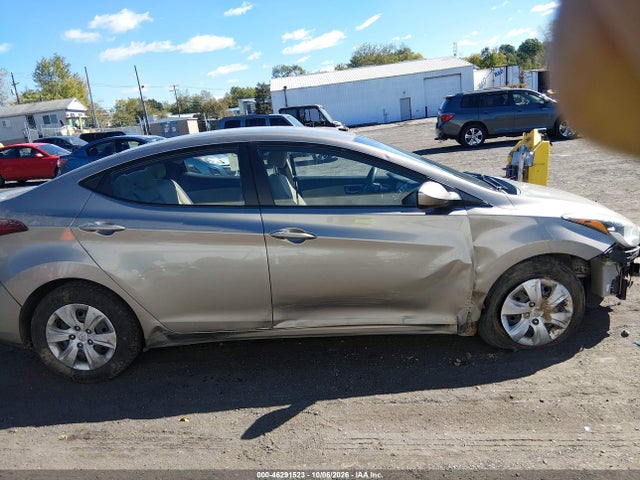 Продажа на аукционе авто 2016 Hyundai Elantra Se, vin: 5NPDH4AE2GH690200, номер лота: 46291523