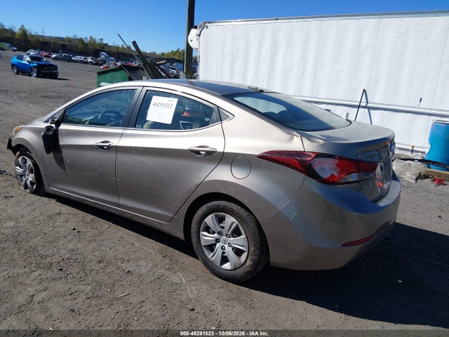 Продажа на аукционе авто 2016 Hyundai Elantra Se, vin: 5NPDH4AE2GH690200, номер лота: 46291523