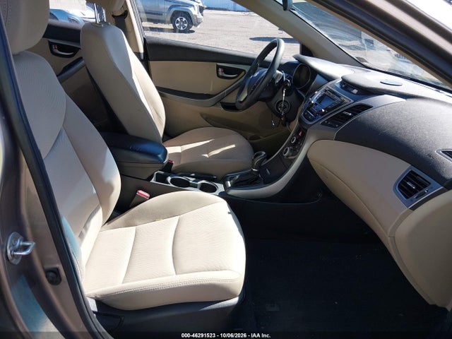 Продажа на аукционе авто 2016 Hyundai Elantra Se, vin: 5NPDH4AE2GH690200, номер лота: 46291523