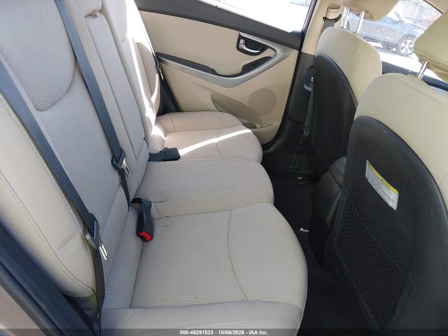 Продажа на аукционе авто 2016 Hyundai Elantra Se, vin: 5NPDH4AE2GH690200, номер лота: 46291523