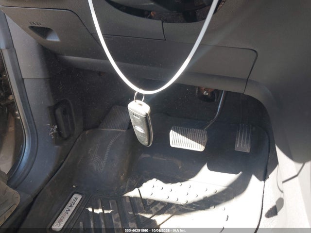 Продаж на аукціоні авто 2019 Ford Escape Se, vin: 1FMCU9GD0KUB90663, номер лоту: 46291560