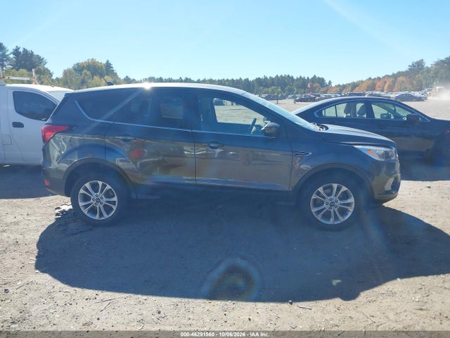 Продаж на аукціоні авто 2019 Ford Escape Se, vin: 1FMCU9GD0KUB90663, номер лоту: 46291560