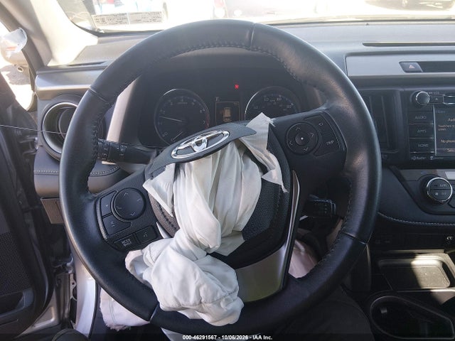 46291567 :رقم المزاد ، 2T3RFREV7GW430564 vin ، 2016 Toyota Rav4 Xle مزاد بيع