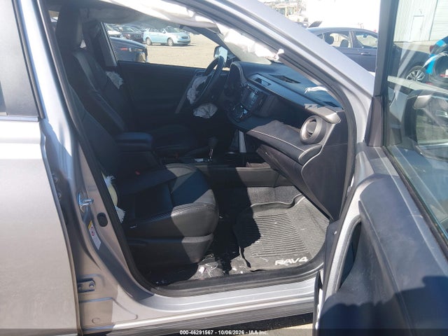 46291567 :رقم المزاد ، 2T3RFREV7GW430564 vin ، 2016 Toyota Rav4 Xle مزاد بيع