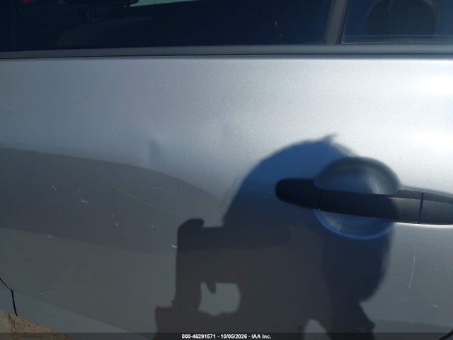 46291571 :رقم المزاد ، 2T3ZF4DVXBW054553 vin ، 2011 Toyota Rav4 مزاد بيع