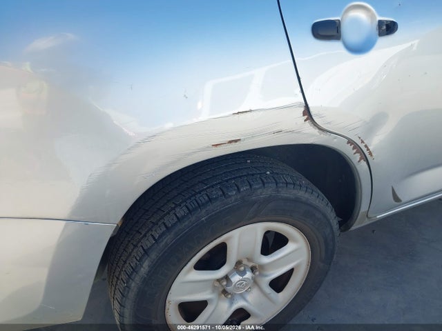 46291571 :رقم المزاد ، 2T3ZF4DVXBW054553 vin ، 2011 Toyota Rav4 مزاد بيع