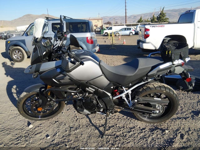 2016 Suzuki Dl1000 მანქანა იყიდება აუქციონზე, vin: JS1VU51A2G2100429, აუქციონის ნომერი: 46291587
