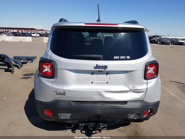 ZACCJBBT0FPB29467 Jeep Renegade Latitude