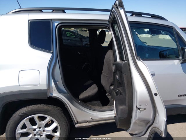 ZACCJBBT0FPB29467 Jeep Renegade Latitude