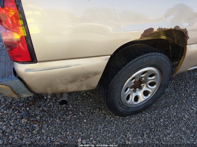 2005 Chevrolet Silverado 1500 მანქანა იყიდება აუქციონზე, vin: 2GCEC19T251389543, აუქციონის ნომერი: 46291792