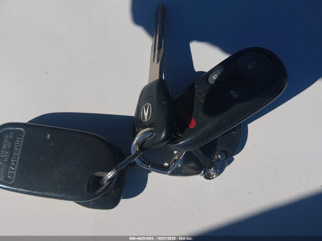 46291803 :رقم المزاد ، 19UUA56621A028709 vin ، 2001 Acura 3.2tl مزاد بيع