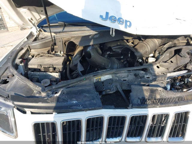 46291813 :رقم المزاد ، 1C4RJFAG1FC908869 vin ، 2015 Jeep Grand Cherokee Laredo مزاد بيع