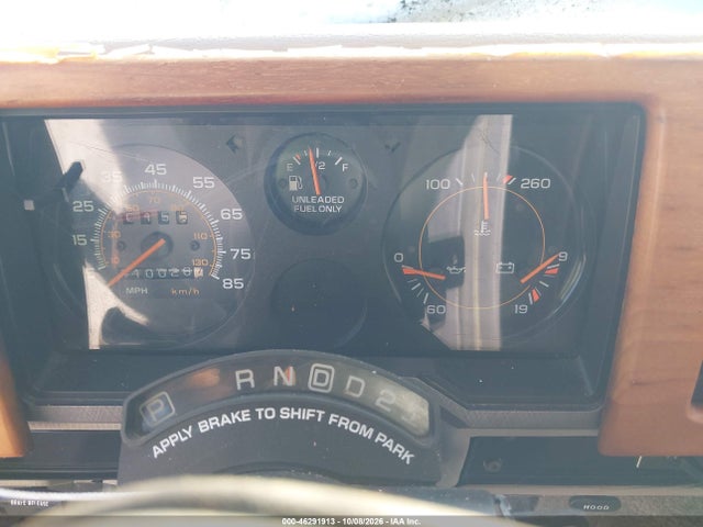46291913 :رقم المزاد ، 1GBEG25Z2PF340945 vin ، 1993 Chevrolet G20 مزاد بيع