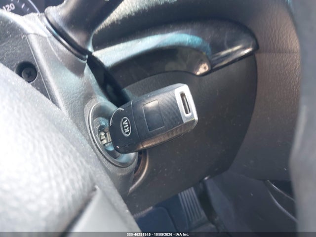 46291945 :رقم المزاد ، 5XYKT3A62FG628391 vin ، 2015 Kia Sorento Lx مزاد بيع