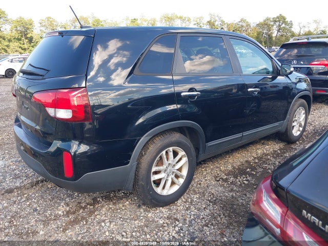 46291945 :رقم المزاد ، 5XYKT3A62FG628391 vin ، 2015 Kia Sorento Lx مزاد بيع