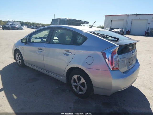 Продажа на аукционе авто 2015 Toyota Prius Two, vin: JTDKN3DU2F1883157, номер лота: 46291958