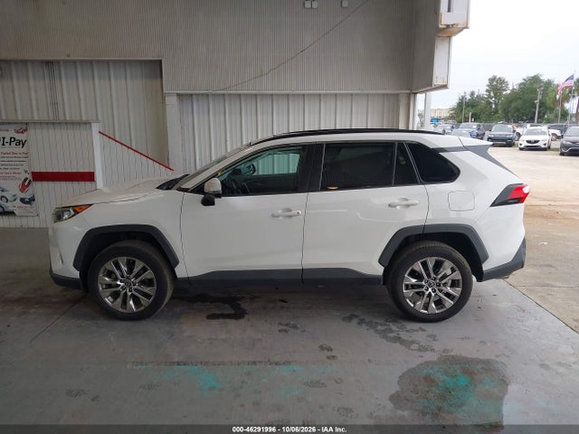 Продаж на аукціоні авто 2020 Toyota Rav4 Xle Premium, vin: 2T3C1RFV2LW094514, номер лоту: 46291996