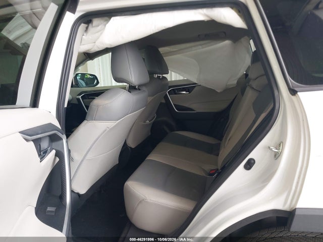 Продаж на аукціоні авто 2020 Toyota Rav4 Xle Premium, vin: 2T3C1RFV2LW094514, номер лоту: 46291996