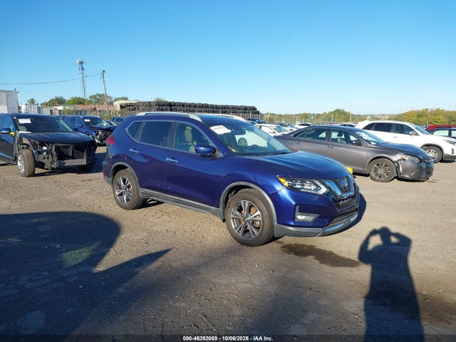 46292069 :رقم المزاد ، 5N1AT2MV6HC780847 vin ، 2017 Nissan Rogue Sl مزاد بيع