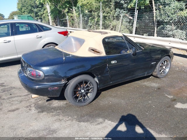 1993 Mazda Mx-5 Miata მანქანა იყიდება აუქციონზე, vin: JM1NA3515P1418774, აუქციონის ნომერი: 46292093