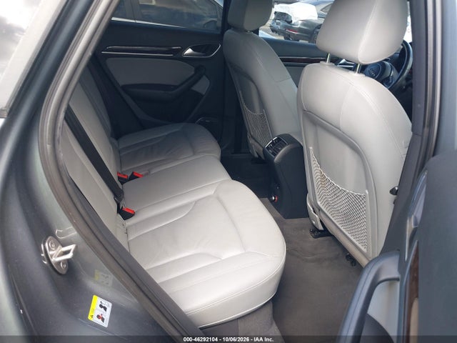 2016 Audi Q3 2.0t Premium Plus მანქანა იყიდება აუქციონზე, vin: WA1GFCFS8GR019449, აუქციონის ნომერი: 46292104