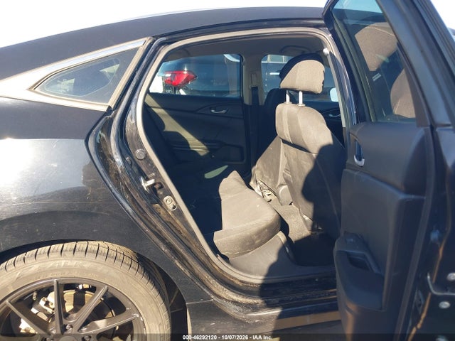 Honda Civic Lx 2019 19XFC2F61KE028201 Image 8