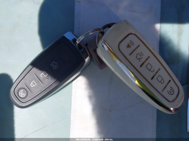 46292246 :رقم المزاد ، 1FMCU9J96FUC00946 vin ، 2015 Ford Escape Titanium مزاد بيع