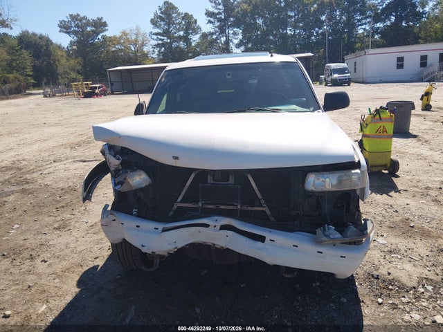 2002 Chevrolet Tahoe Z71 მანქანა იყიდება აუქციონზე, vin: 1GNEK13Z02R234824, აუქციონის ნომერი: 46292249