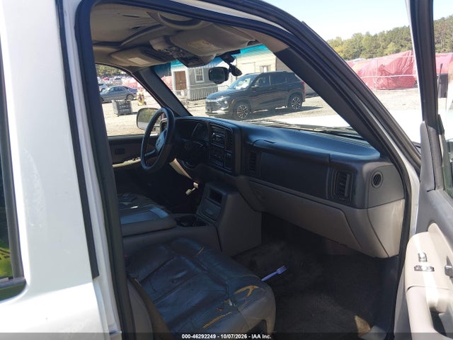 2002 Chevrolet Tahoe Z71 მანქანა იყიდება აუქციონზე, vin: 1GNEK13Z02R234824, აუქციონის ნომერი: 46292249