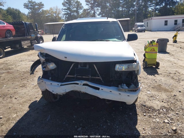 2002 Chevrolet Tahoe Z71 მანქანა იყიდება აუქციონზე, vin: 1GNEK13Z02R234824, აუქციონის ნომერი: 46292249