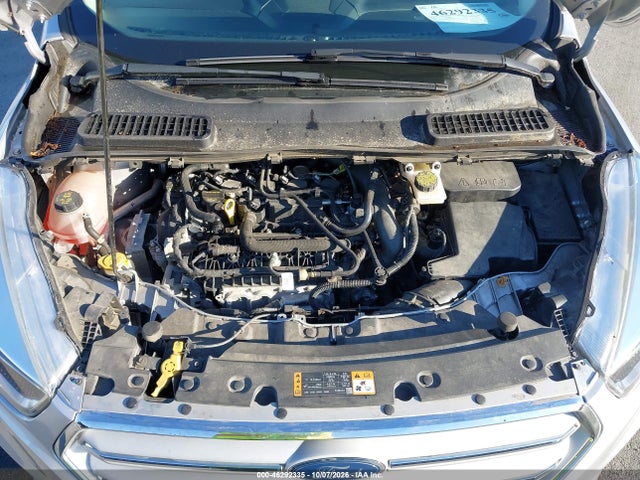 Продажа на аукционе авто 2019 Ford Escape Se, vin: 1FMCU9GD5KUA65819, номер лота: 46292335