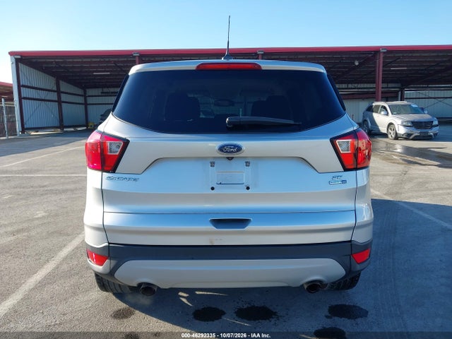 Продажа на аукционе авто 2019 Ford Escape Se, vin: 1FMCU9GD5KUA65819, номер лота: 46292335