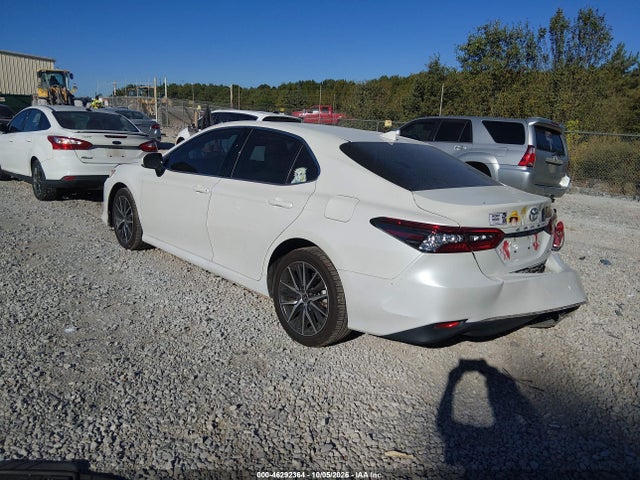 2021 Toyota Camry Xle მანქანა იყიდება აუქციონზე, vin: 4T1F11AK5MU475330, აუქციონის ნომერი: 46292364
