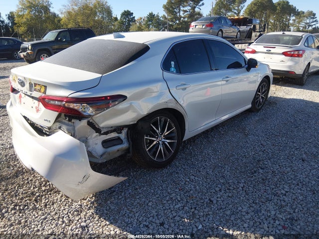 2021 Toyota Camry Xle მანქანა იყიდება აუქციონზე, vin: 4T1F11AK5MU475330, აუქციონის ნომერი: 46292364