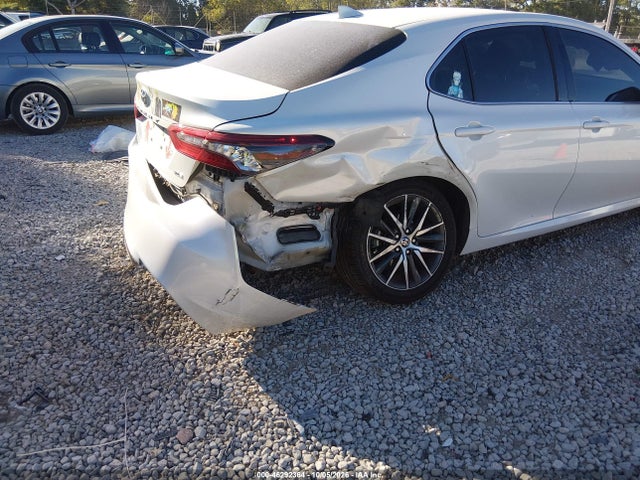 2021 Toyota Camry Xle მანქანა იყიდება აუქციონზე, vin: 4T1F11AK5MU475330, აუქციონის ნომერი: 46292364
