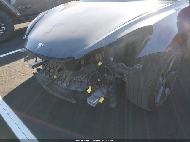 5YJ3E1EB3NF135920 Tesla Model 3 Long Range Dual Motor All-wheel Drive