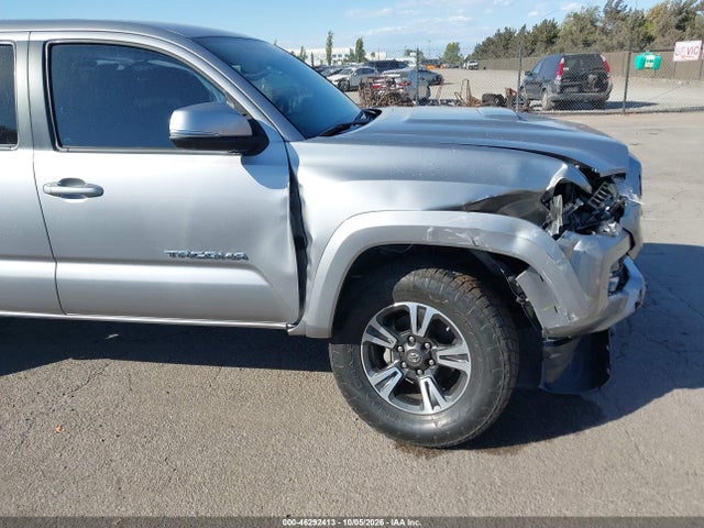 3TMCZ5AN1HM047542 Toyota Tacoma Trd Sport