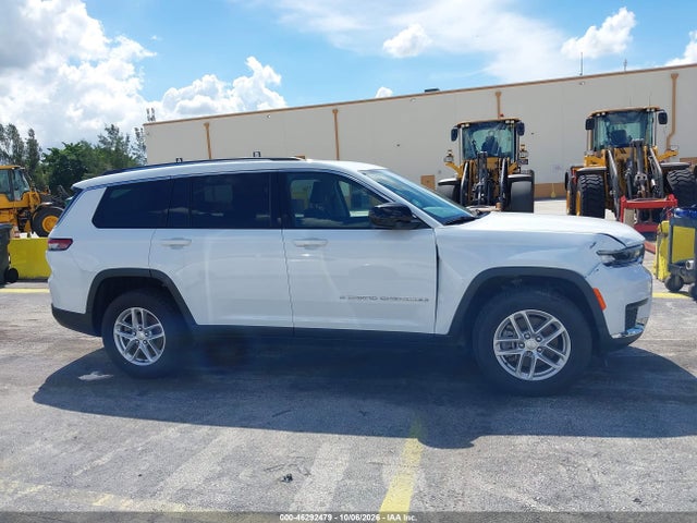 Продажа на аукционе авто 2023 Jeep Grand Cherokee L Laredo 4x2, vin: 1C4RJJAGXP8901880, номер лота: 46292479
