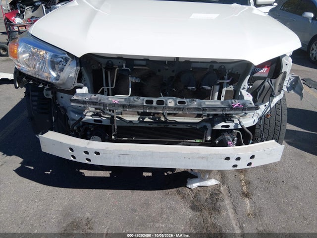 Продаж на аукціоні авто 2013 Toyota 4runner Sr5, vin: JTEBU5JR3D5146128, номер лоту: 46292490