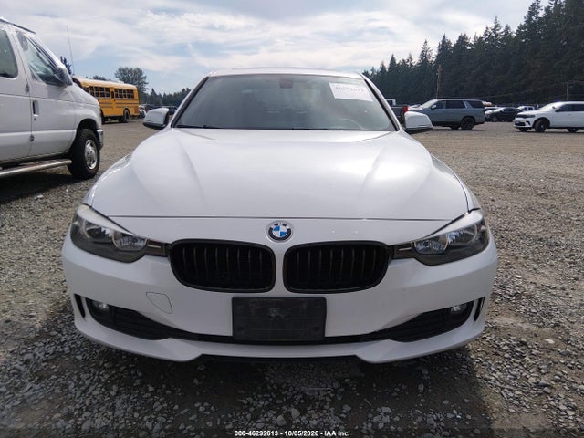 BMW 320i 2014 WBA3B1C56EF078594 Image 12