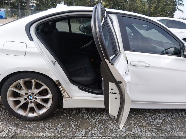 BMW 320i 2014 WBA3B1C56EF078594 Image 8