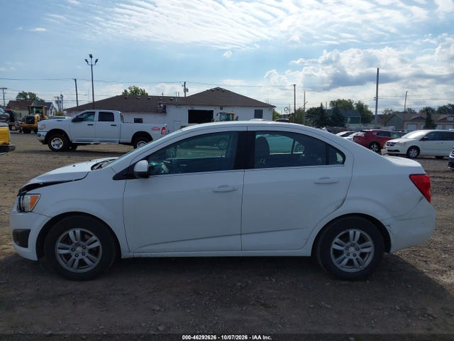 Aukcja sprzedaży 2016 Chevrolet Sonic Lt Auto, vin: 1G1JC5SB8G4165233, numer aukcji: 46292626