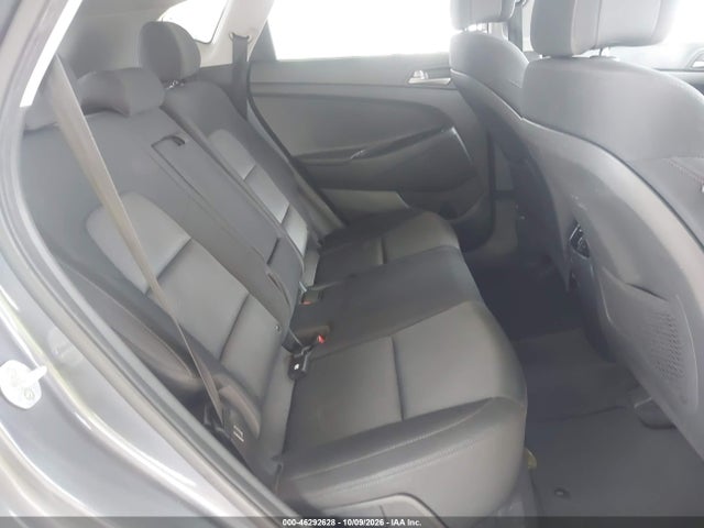 Aukcja sprzedaży 2018 Hyundai Tucson Value, vin: KM8J33A25JU759309, numer aukcji: 46292628