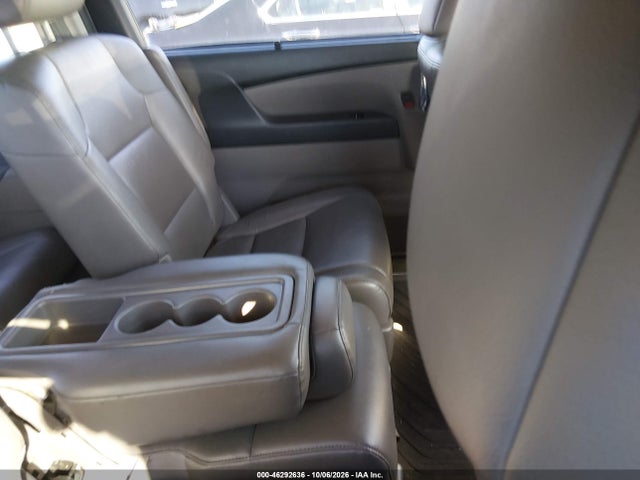 2016 Honda Odyssey Touring/touring Elite მანქანა იყიდება აუქციონზე, vin: 5FNRL5H91GB045748, აუქციონის ნომერი: 46292636