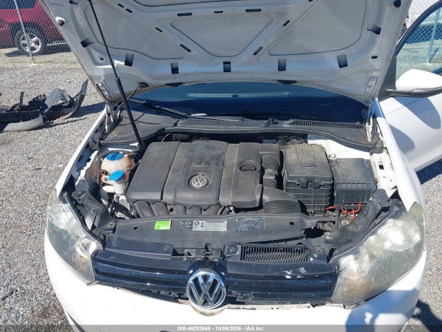 2010 Volkswagen Golf 4-door მანქანა იყიდება აუქციონზე, vin: WVWDA7AJ2AW203498, აუქციონის ნომერი: 46292648
