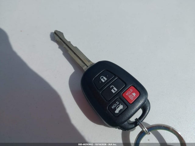Продаж на аукціоні авто 2016 Toyota Corolla Le Plus, vin: 5YFBURHE4GP477726, номер лоту: 46292652
