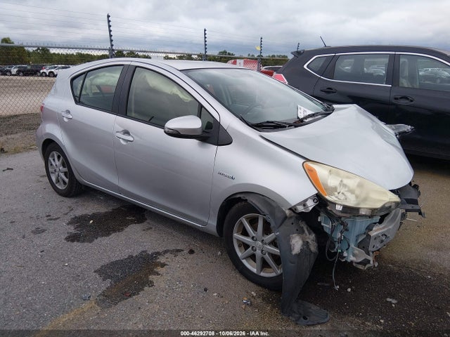 Aukcja sprzedaży 2013 Toyota Prius C Three, vin: JTDKDTB30D1552801, numer aukcji: 46292708