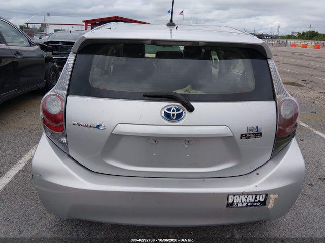 Продаж на аукціоні авто 2013 Toyota Prius C Three, vin: JTDKDTB30D1552801, номер лоту: 46292708