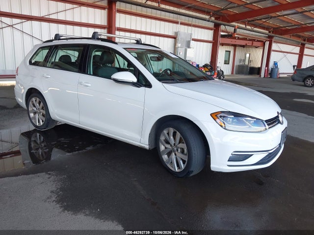 Volkswagen Golf Sportwagen 1.4t S/1.4t Se 2019 3VWY57AU3KM510631 main image
